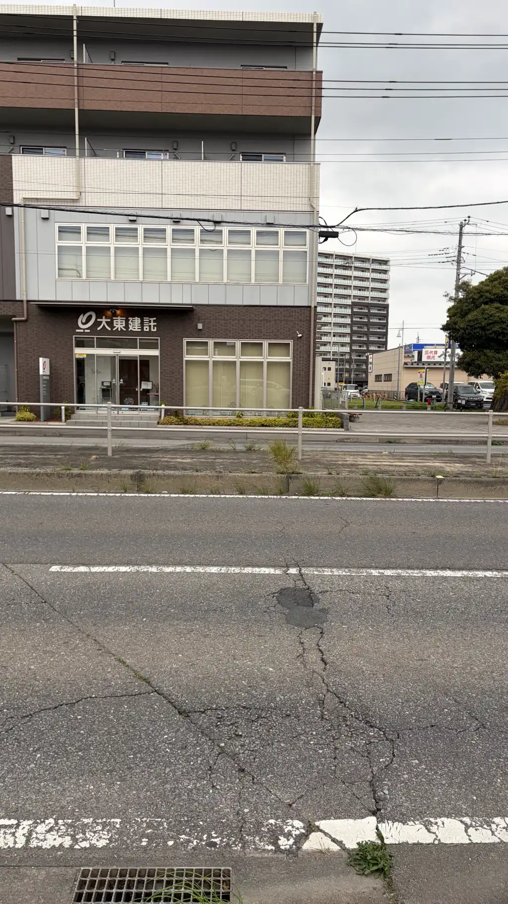 道路の穴2