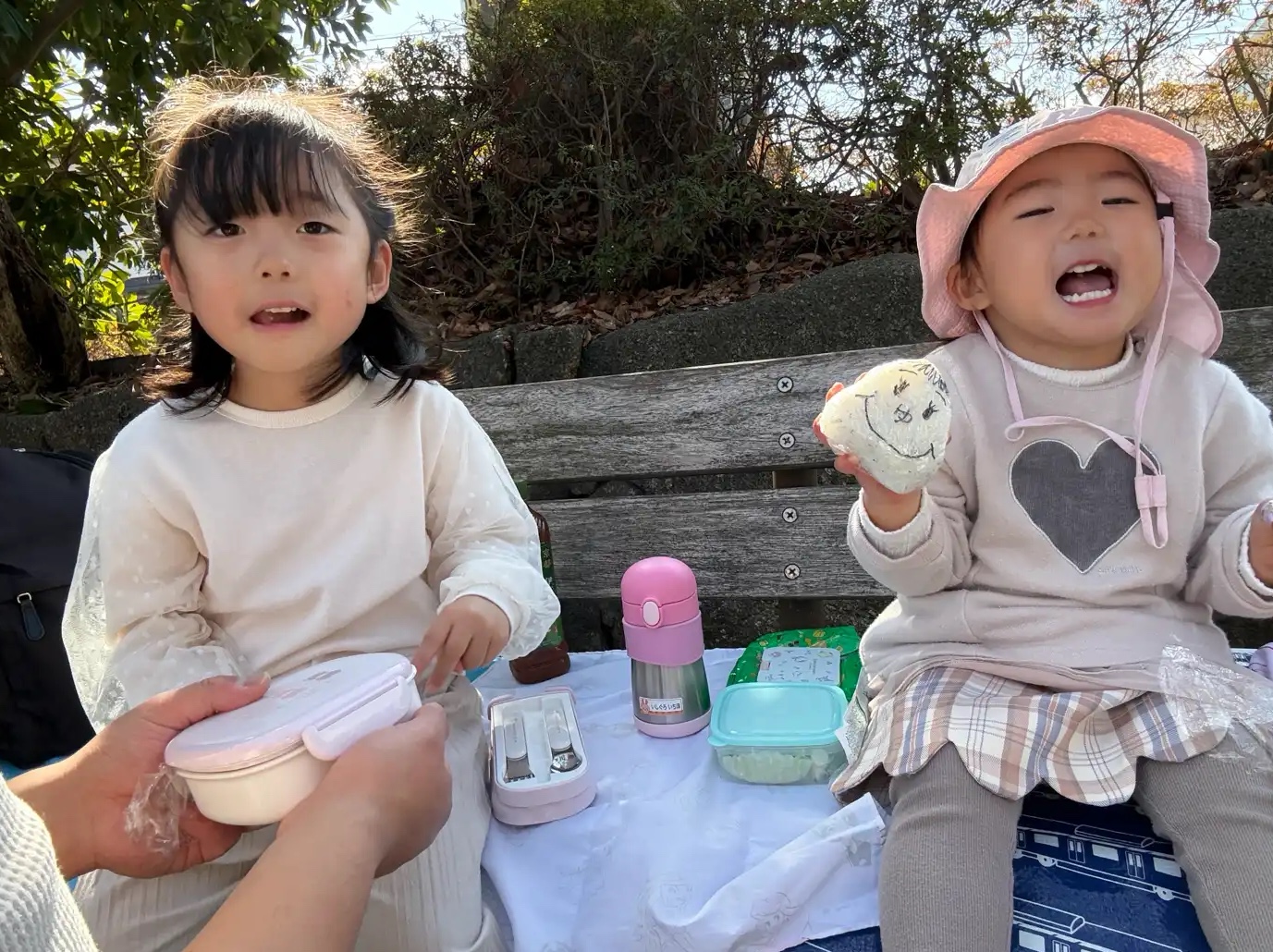 ランチタイム！！公園でお弁当♡